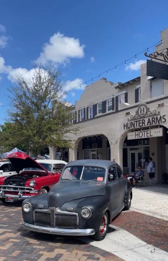 Hunter Arms Hotel Saint Cloud Extérieur photo