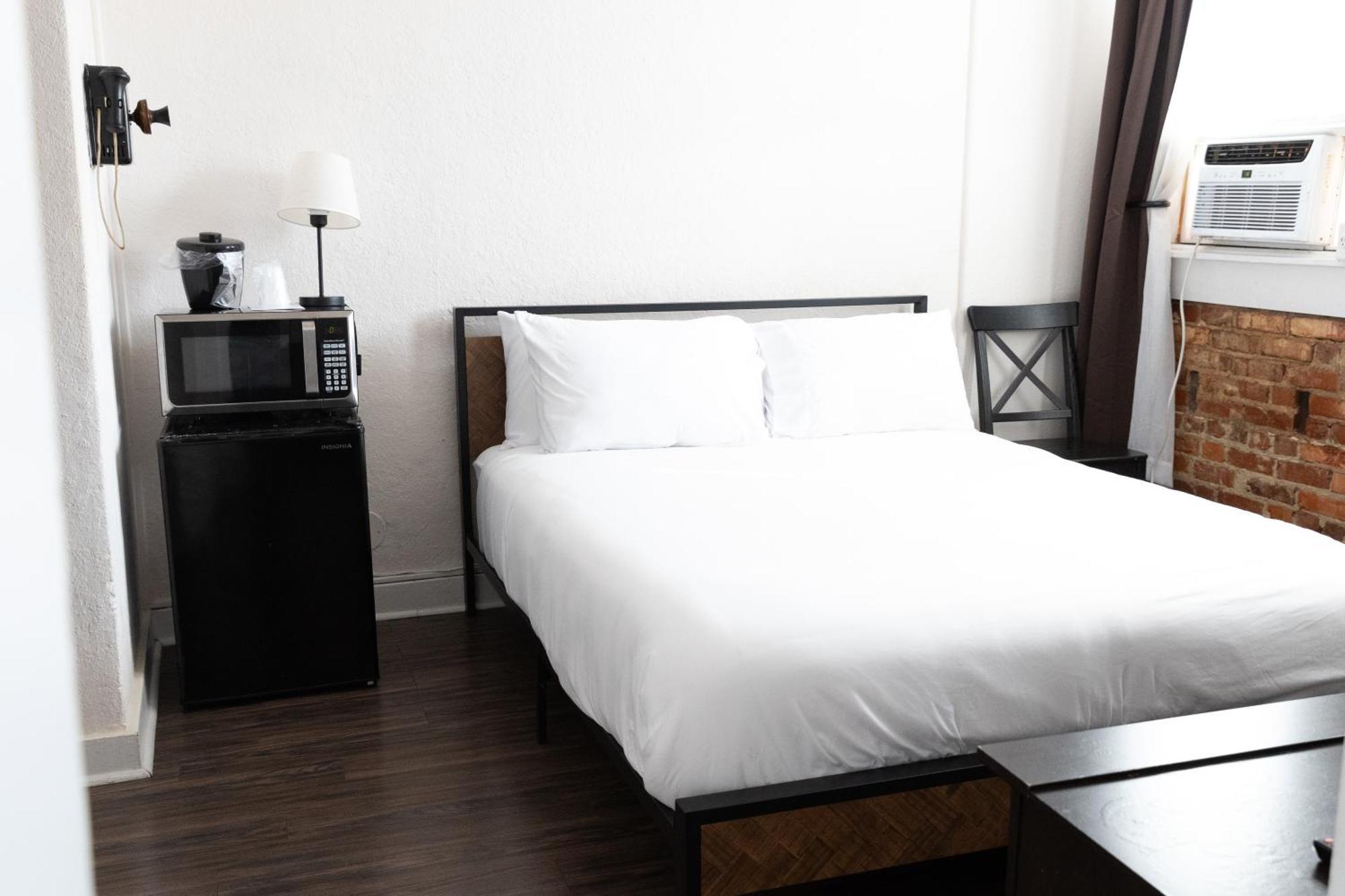 Hunter Arms Hotel Saint Cloud Extérieur photo